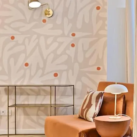 Apartment Central Proche Grand Boulevard - Ii *